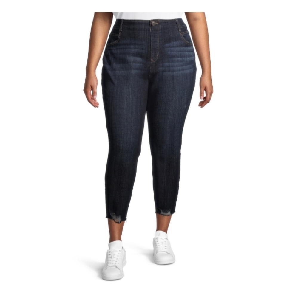 NWT Terra & Sky Women's Plus size Denim Capris